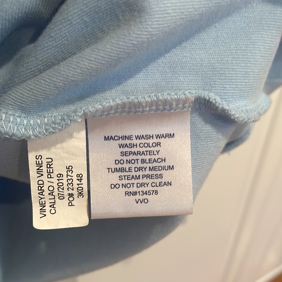 Vineyard Vines sz 12-14 kids pullover with 1/3 zipper NWOT - Picture 6 of 6